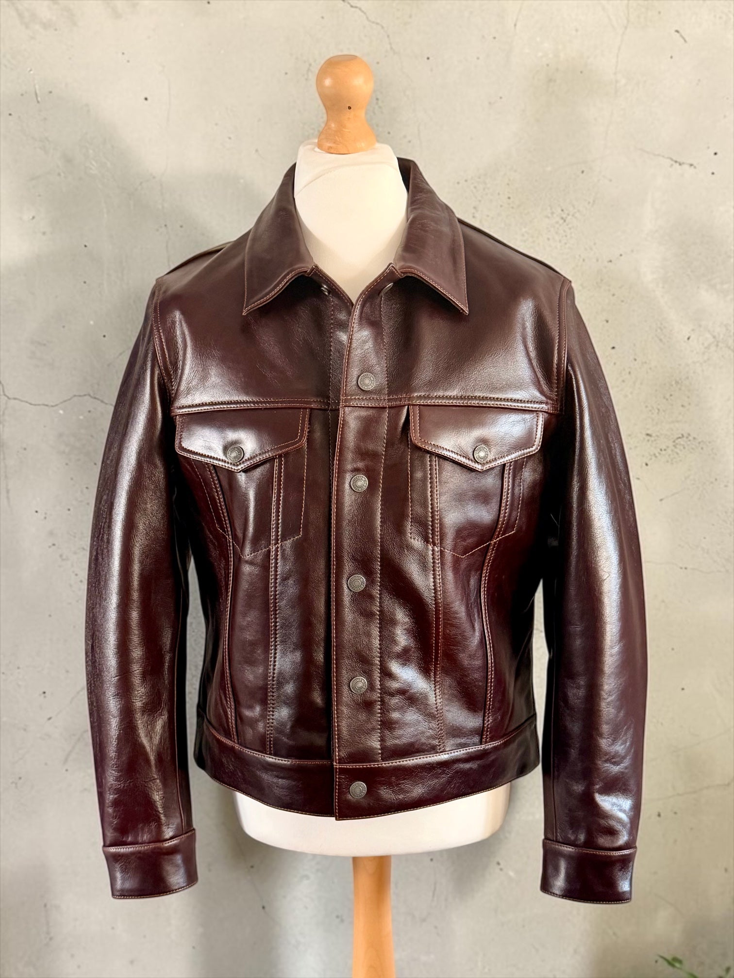TYPE 3 - HERITAGE BROWN STEER (44)