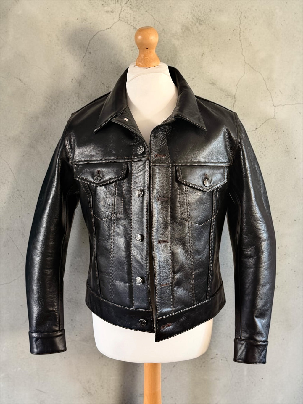 TYPE 3 - BLACK BISON  (40)