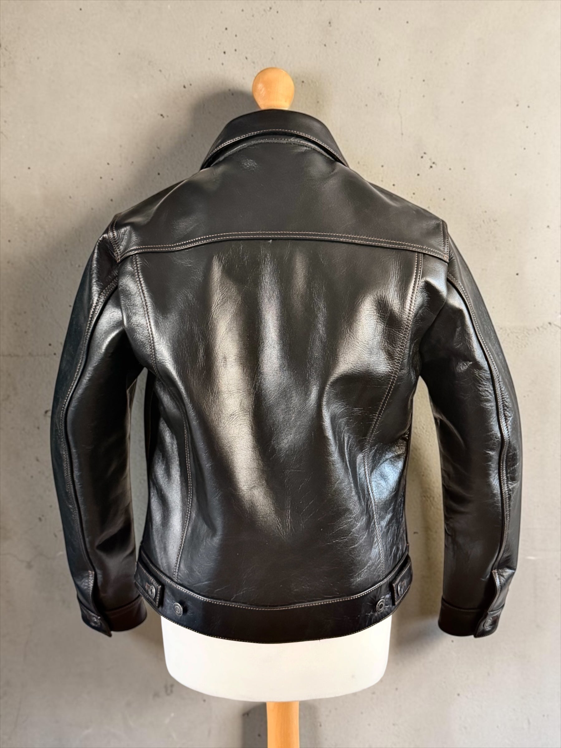 TYPE 3 - BLACK BISON  (40)