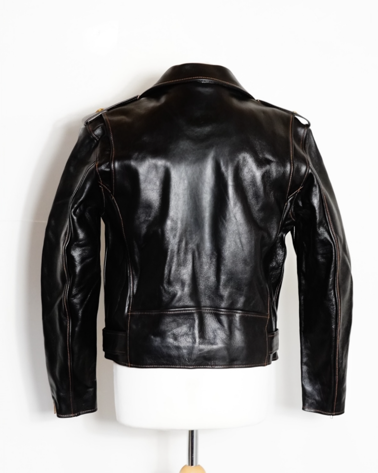 THE HUDSON (SAMPLE) 40”